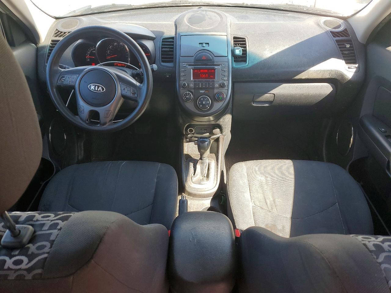 2011 KIA SOUL + photo 15