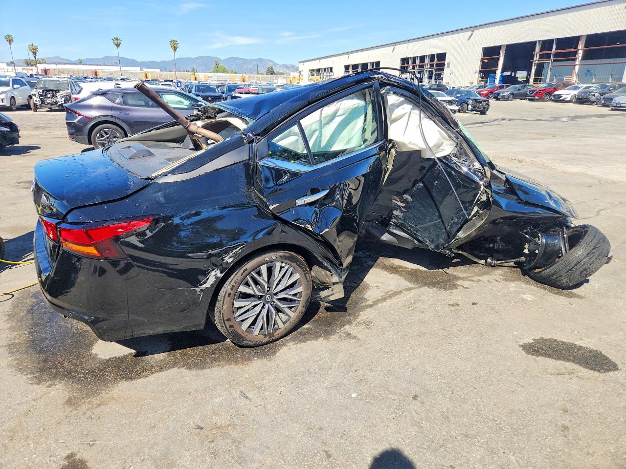 2025 NISSAN ALTIMA 2.5 SV photo 3