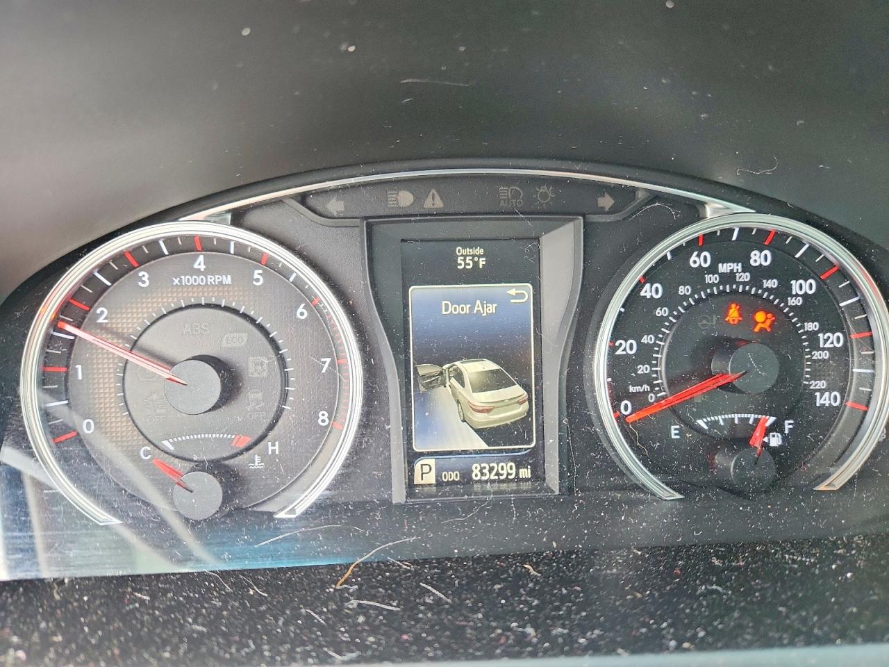 2016 TOYOTA CAMRY SE photo 17