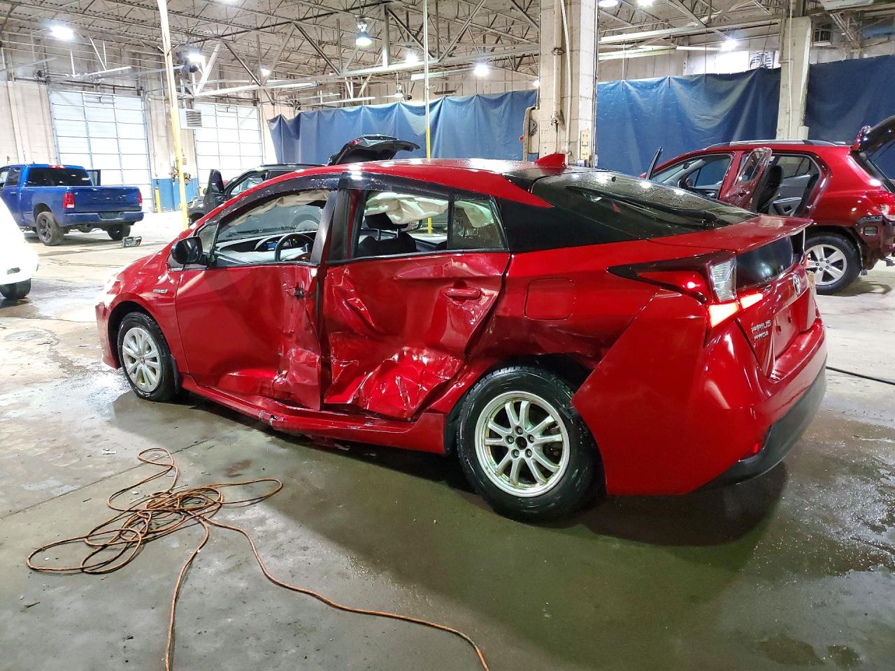 2019 TOYOTA PRIUS LE AWD-E photo 4
