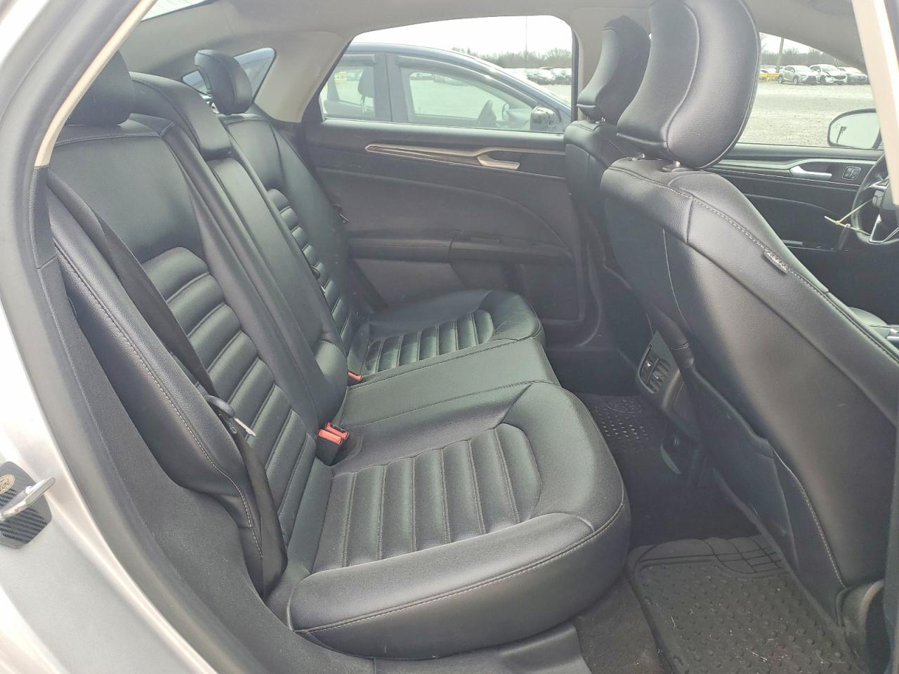2019 FORD FUSION SEL photo 19