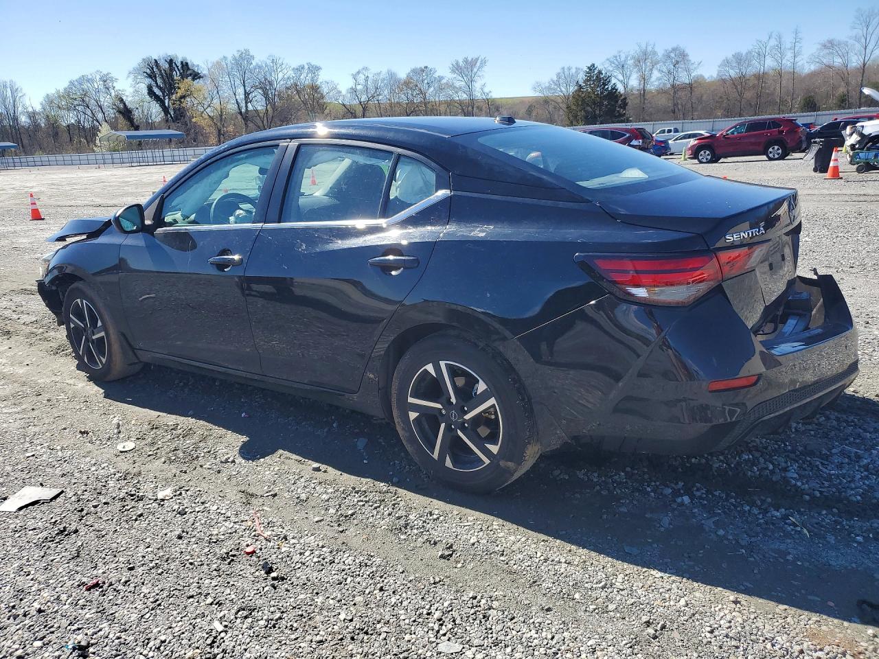 2024 NISSAN SENTRA SV photo 3