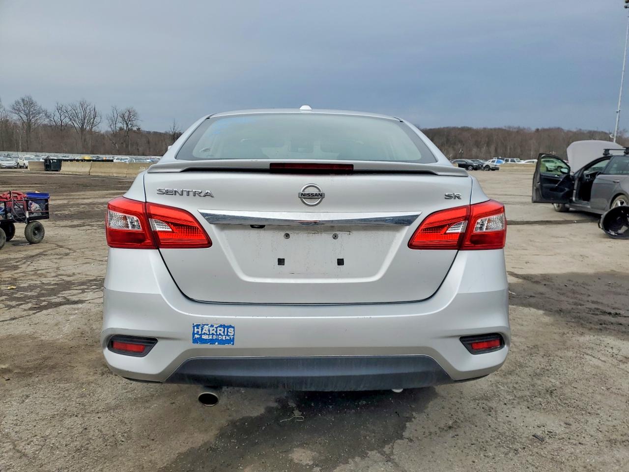 2016 NISSAN SENTRA SR photo 6