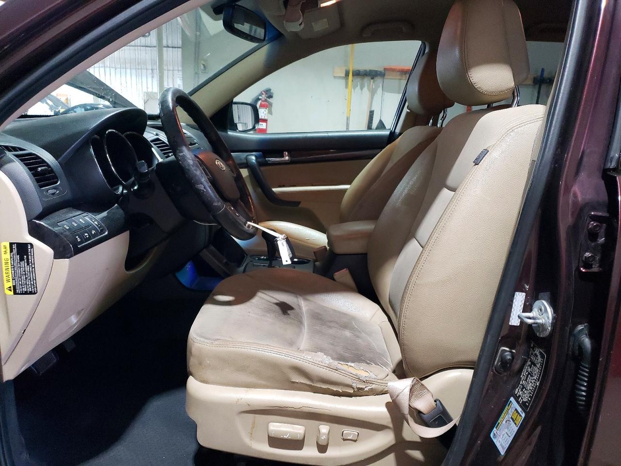 2011 KIA SORENTO EX photo 19