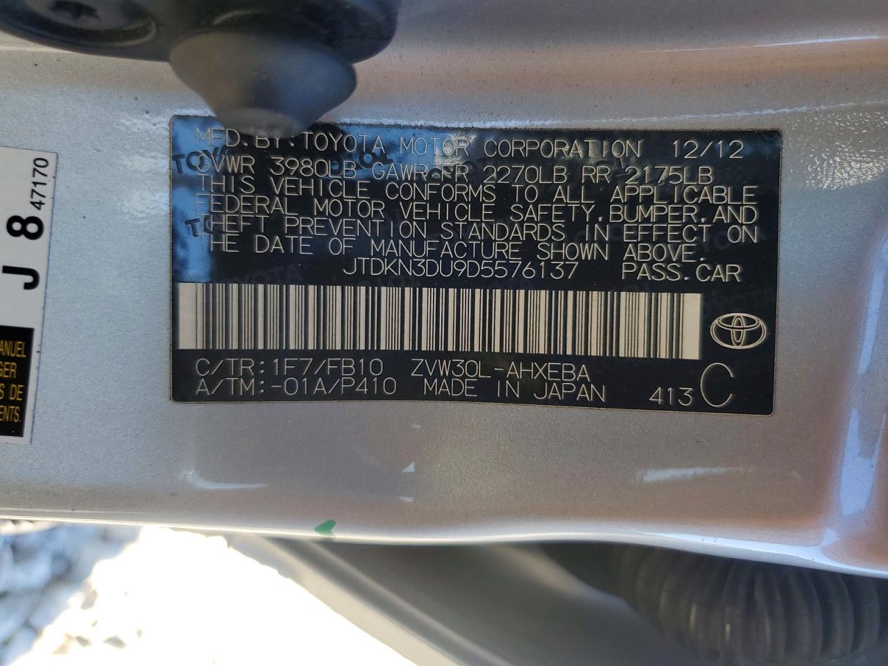 2013 TOYOTA PRIUS TWO photo 12