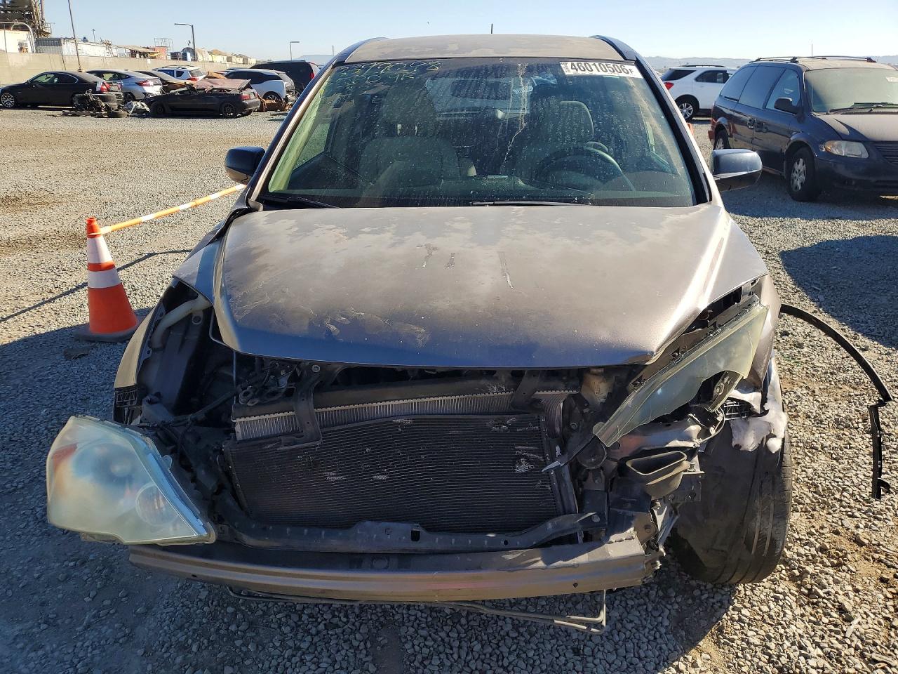 2011 HONDA CR-V LX photo 5