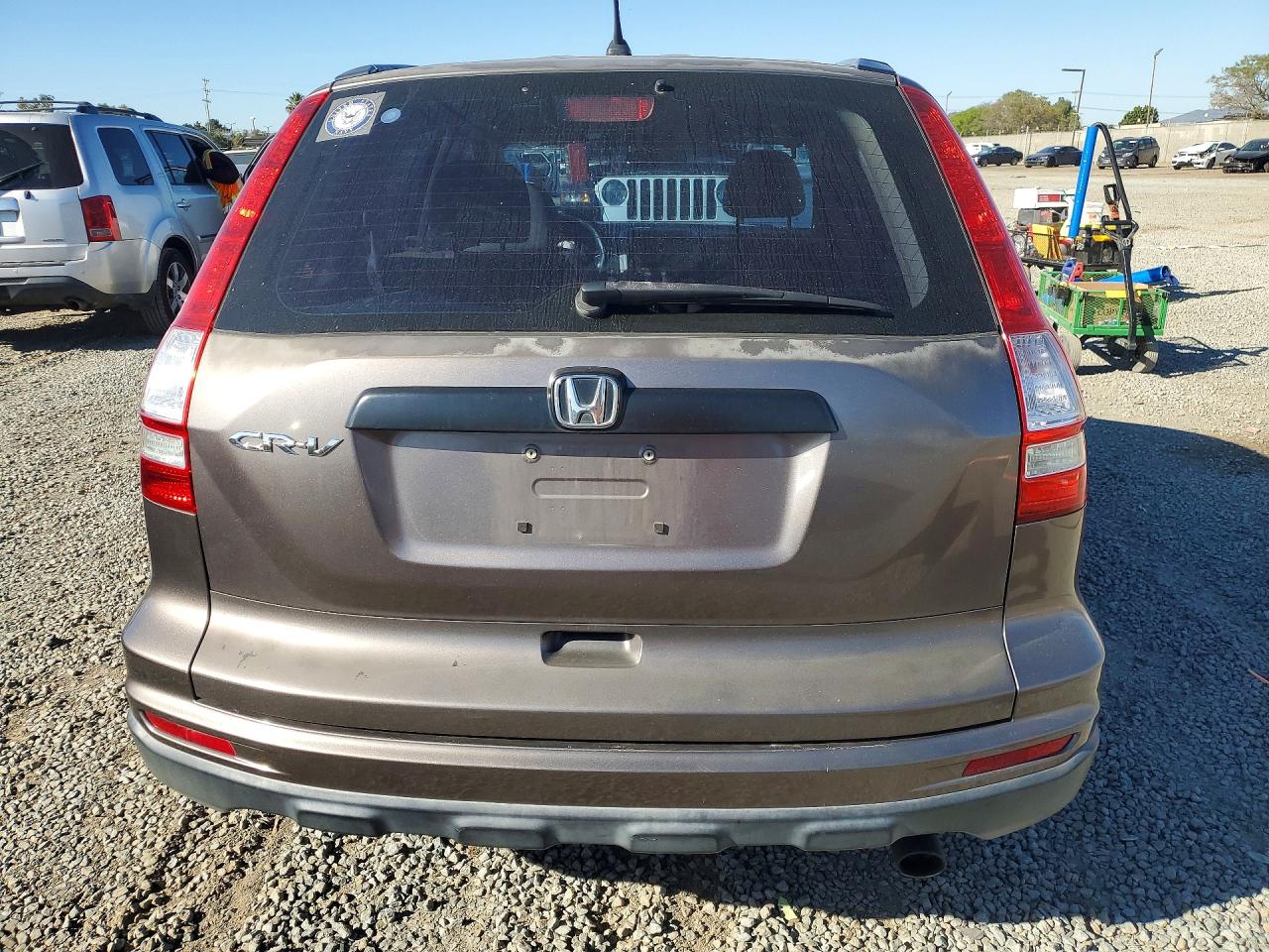 2011 HONDA CR-V LX photo 6
