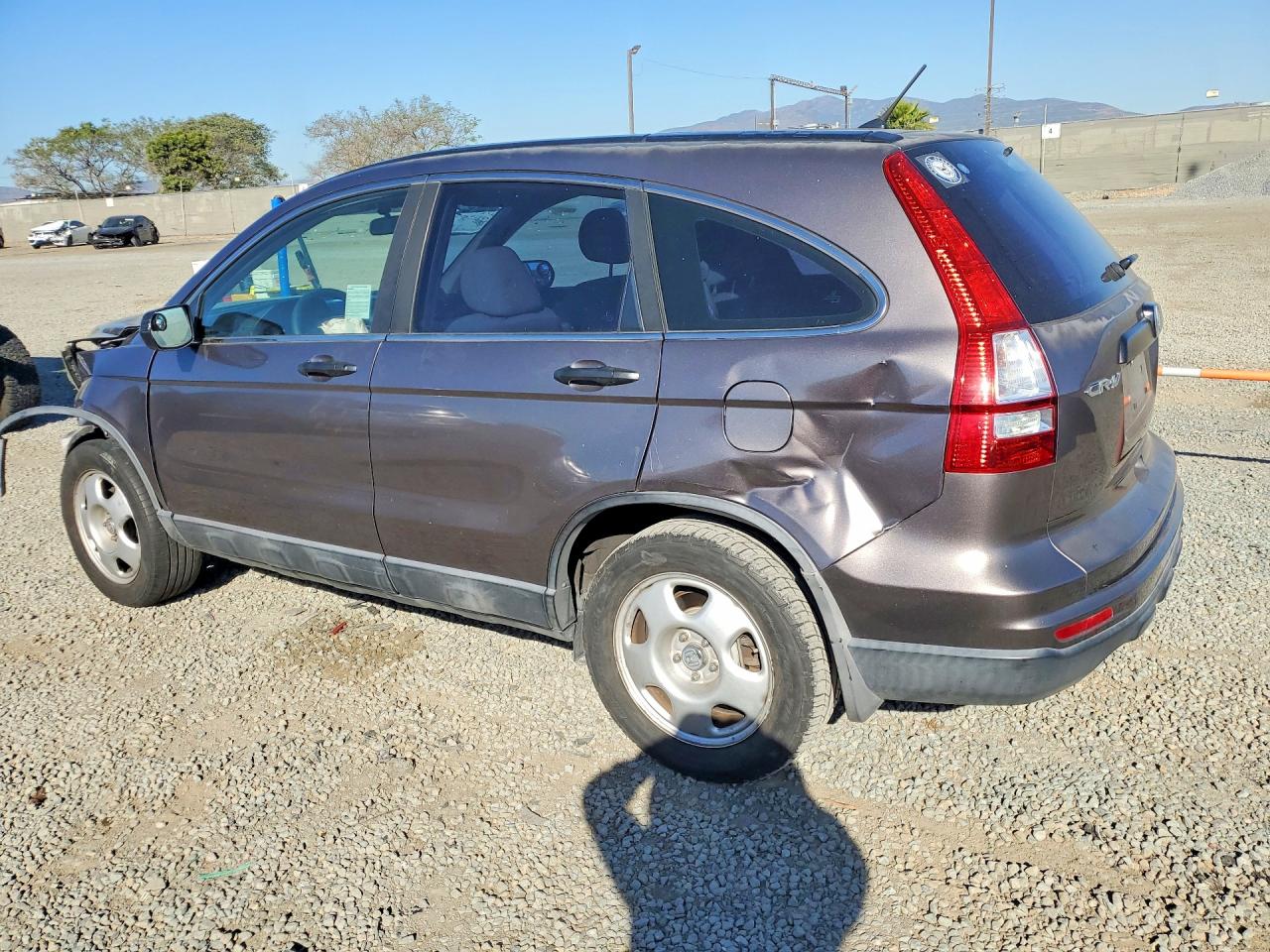 2011 HONDA CR-V LX photo 2