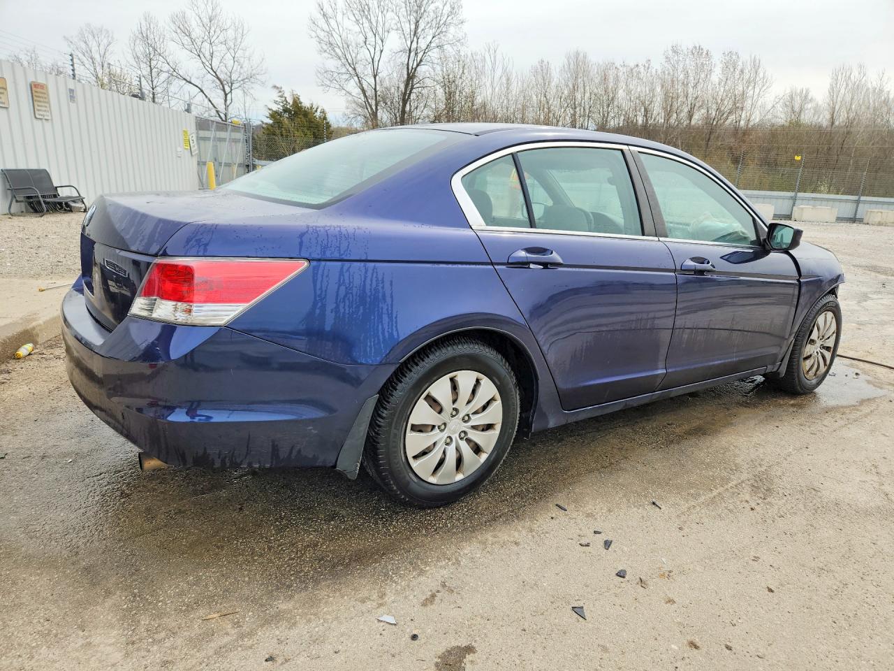 2009 HONDA ACCORD LX photo 7