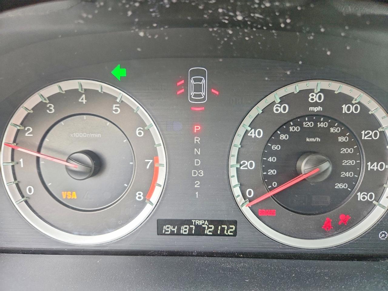 2009 HONDA ACCORD LX photo 25