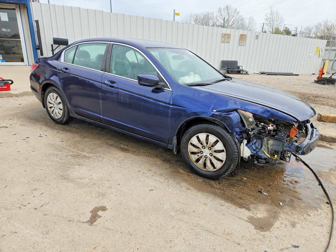 2009 HONDA ACCORD LX photo 10