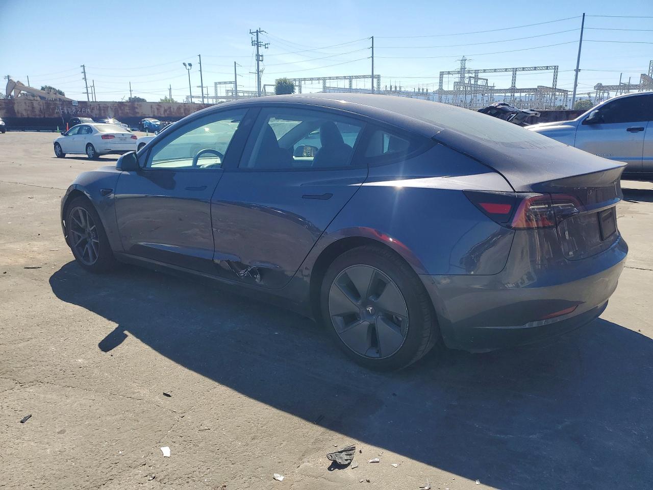 2023 TESLA MODEL 3 photo 4