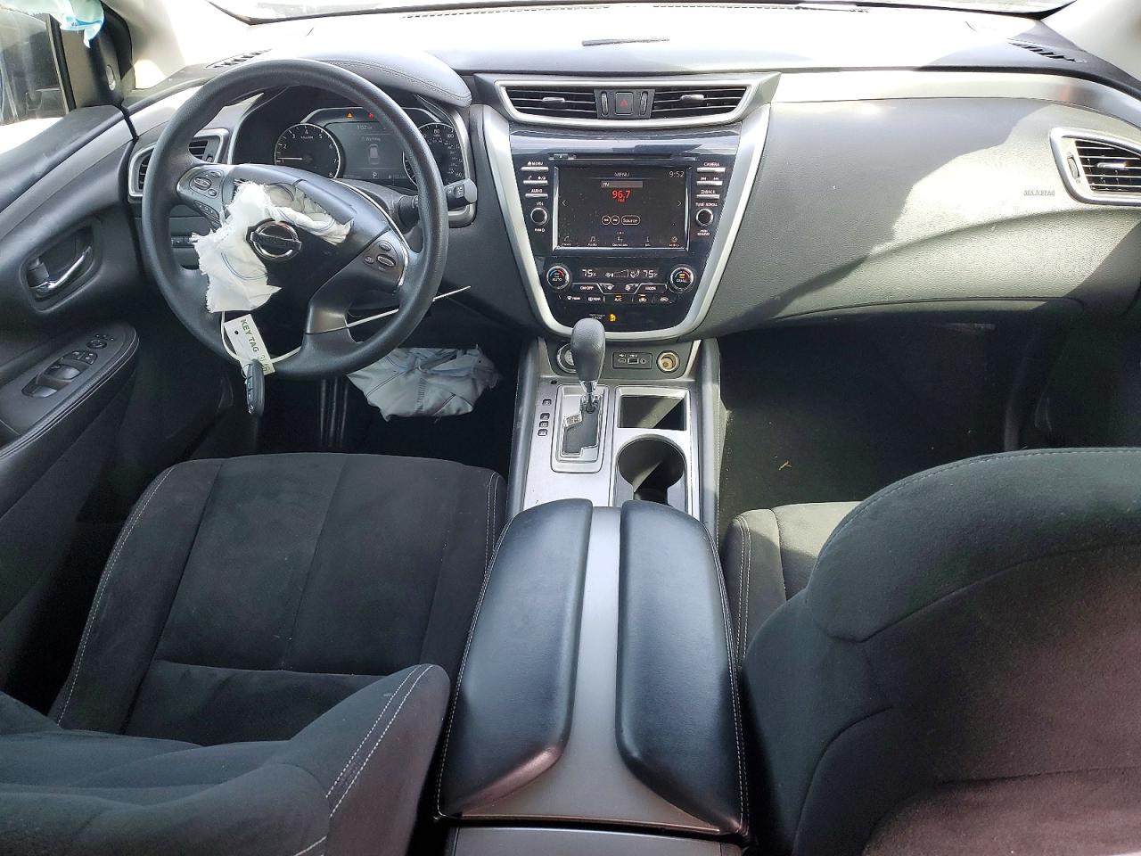 2020 NISSAN MURANO S photo 8