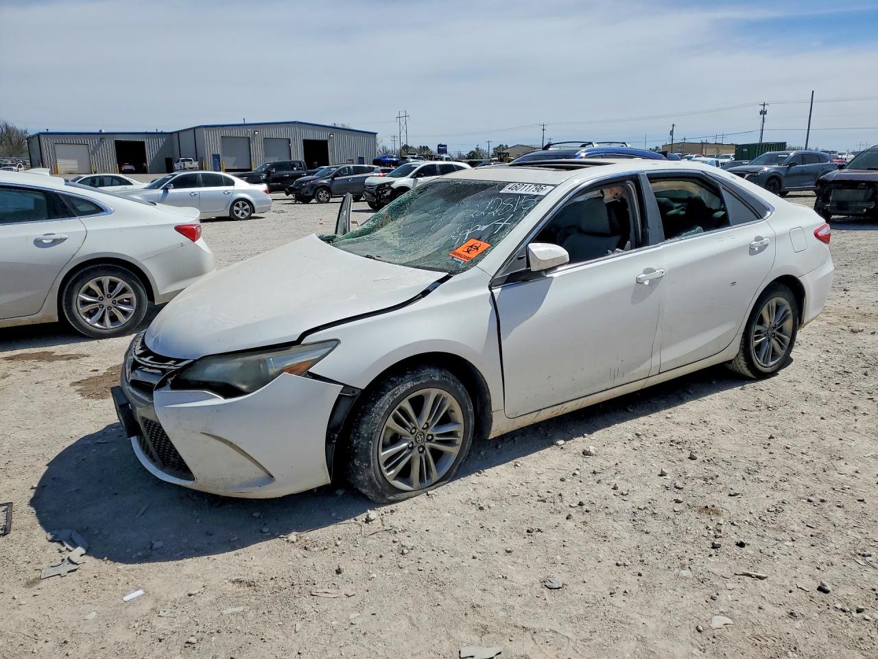 2016 TOYOTA CAMRY