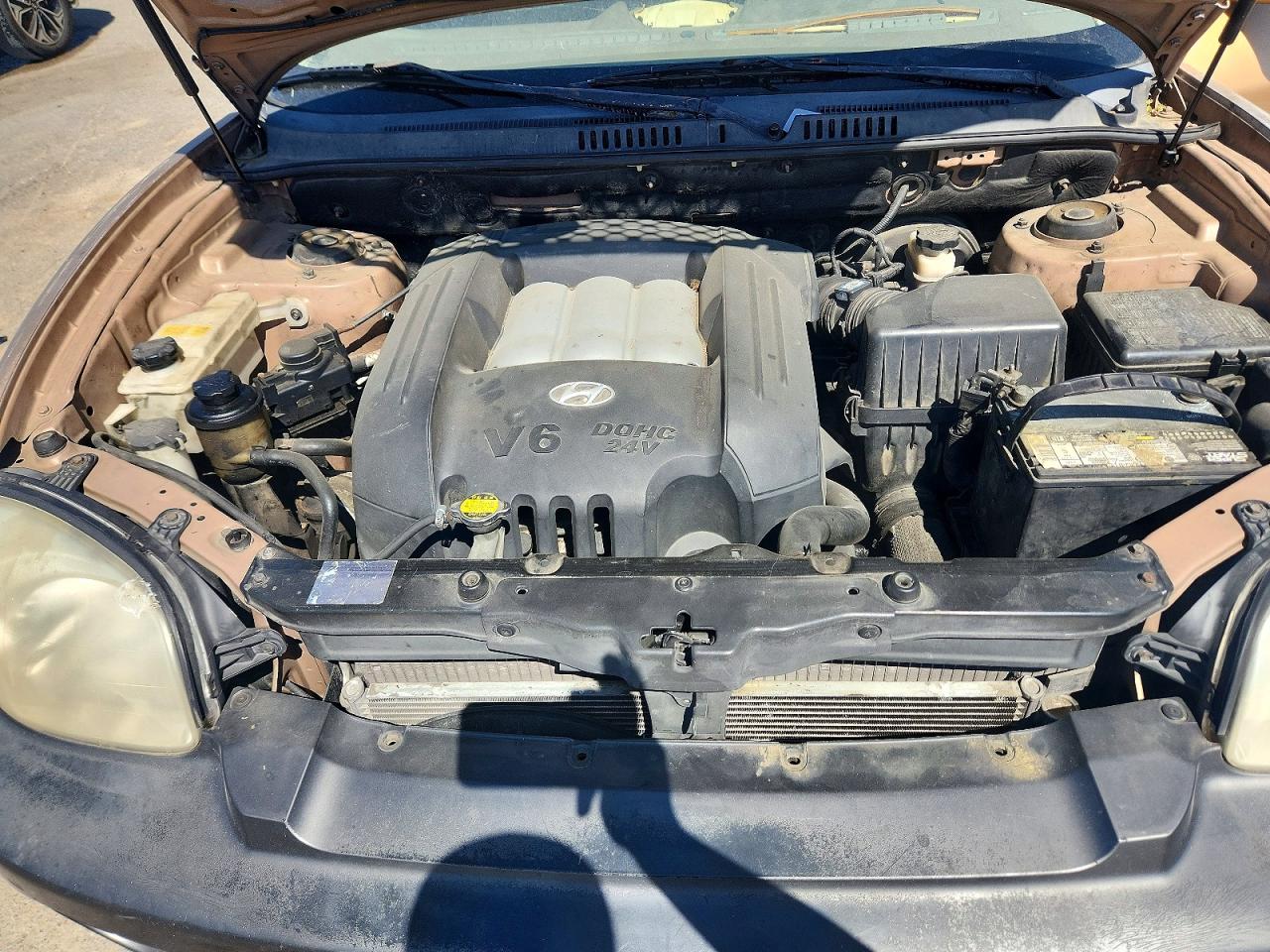 2004 HYUNDAI SANTA FE GLS photo 23
