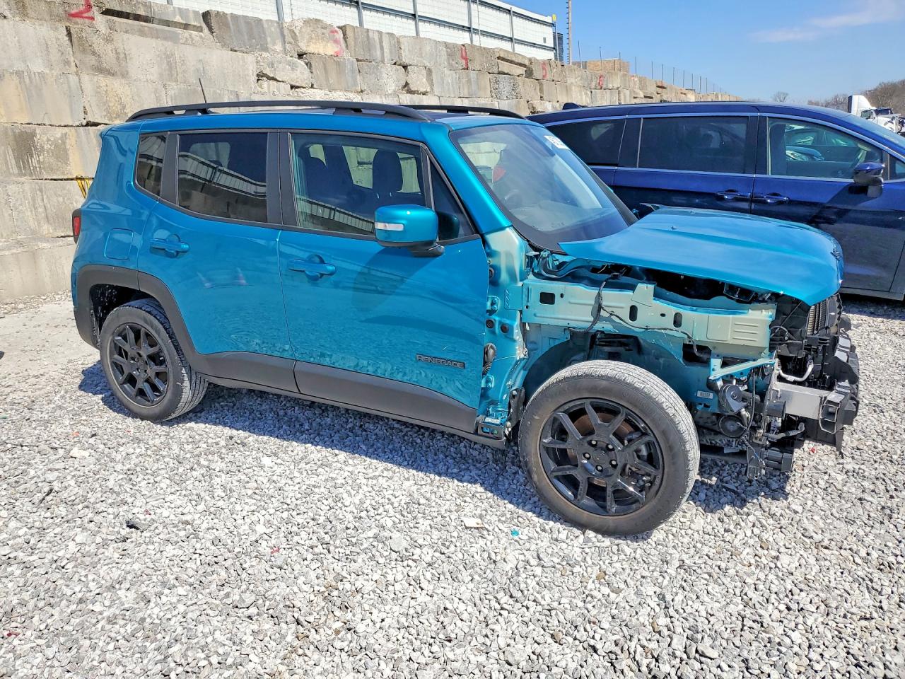 2019 JEEP RENEGADE photo 4