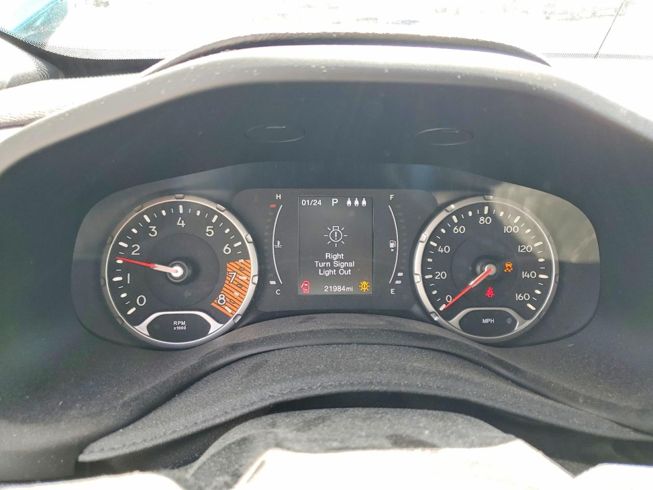2019 JEEP RENEGADE photo 9
