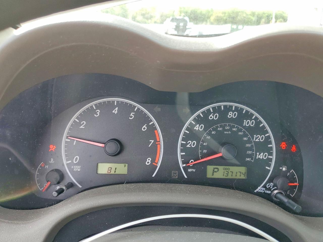 2010 TOYOTA COROLLA LE photo 9