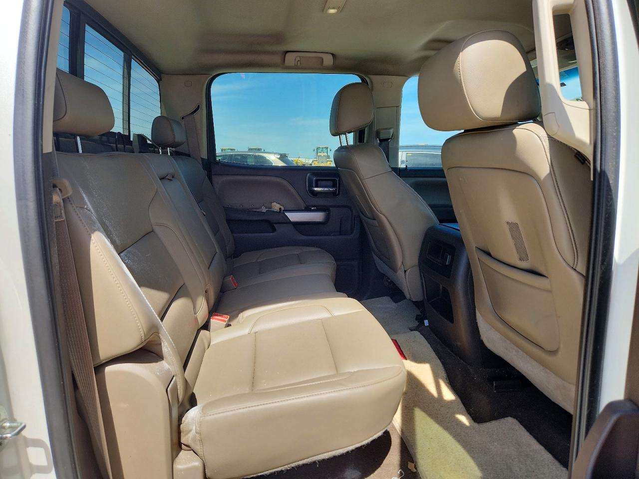 2015 CHEVROLET SILVERADO K1500 LTZ photo 28