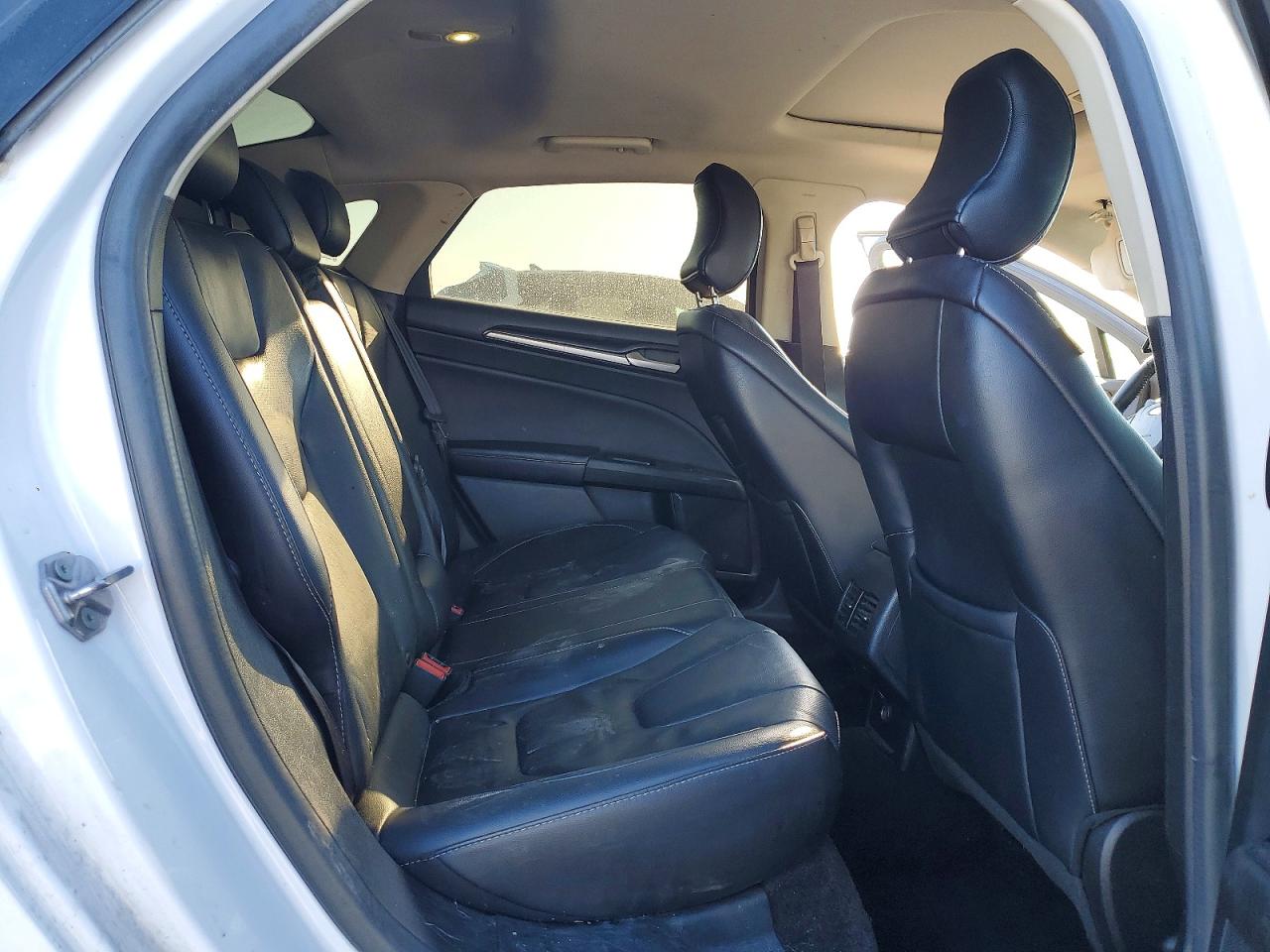 2017 FORD FUSION TITANIUM photo 19