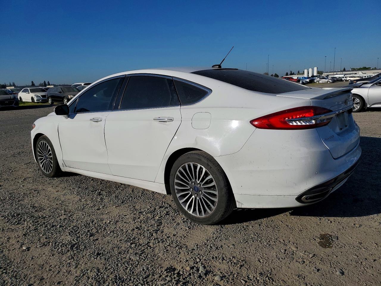 2017 FORD FUSION TITANIUM photo 3
