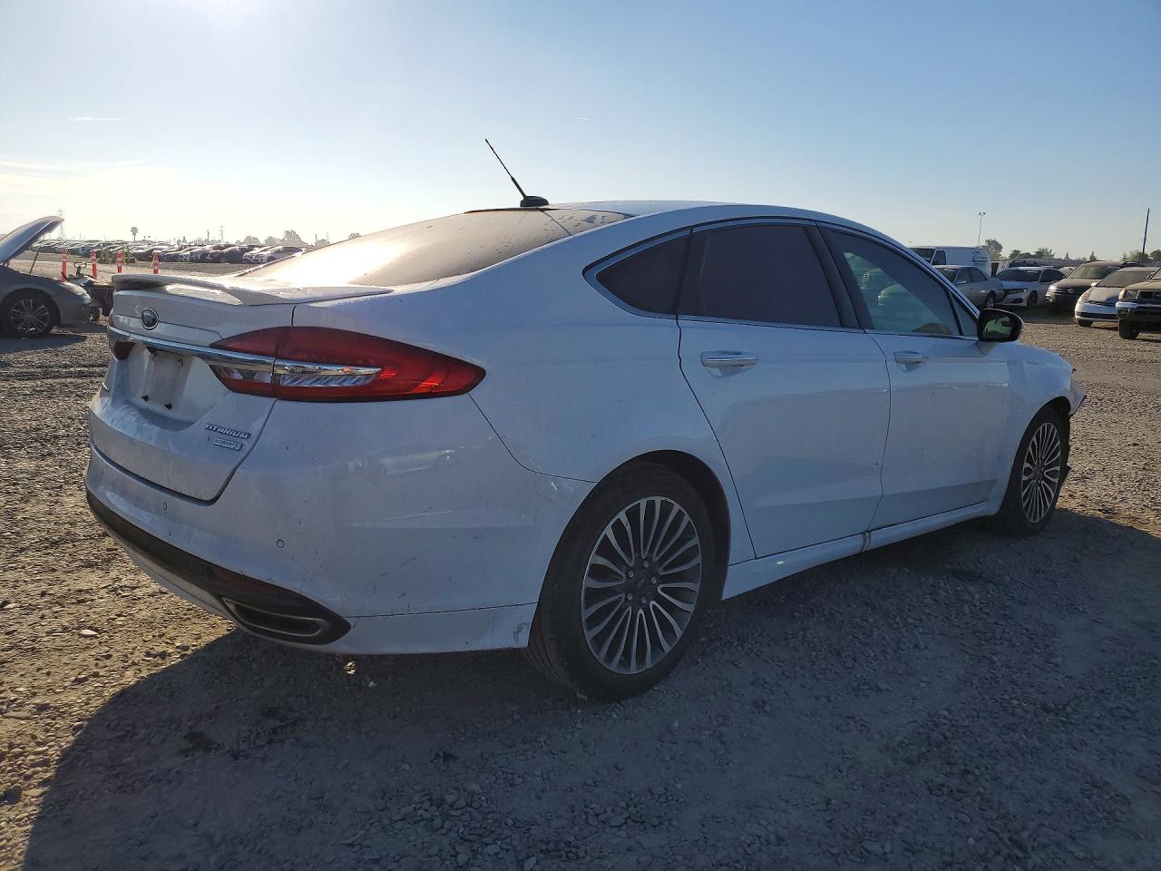 2017 FORD FUSION TITANIUM photo 5
