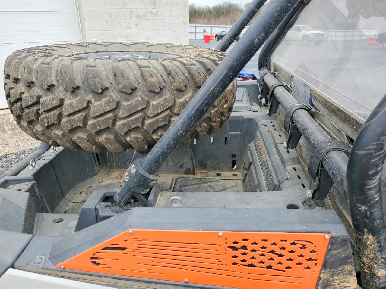 2018 POLARIS RZR UTILITY VEHICLE photo 11