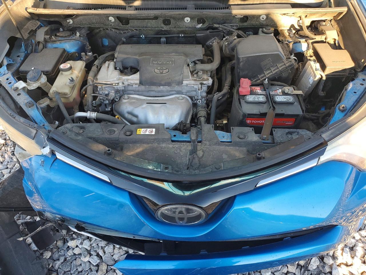 2018 TOYOTA RAV4 XLE photo 11