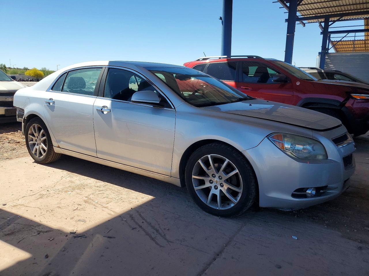 2011 CHEVROLET MALIBU LTZ photo 4