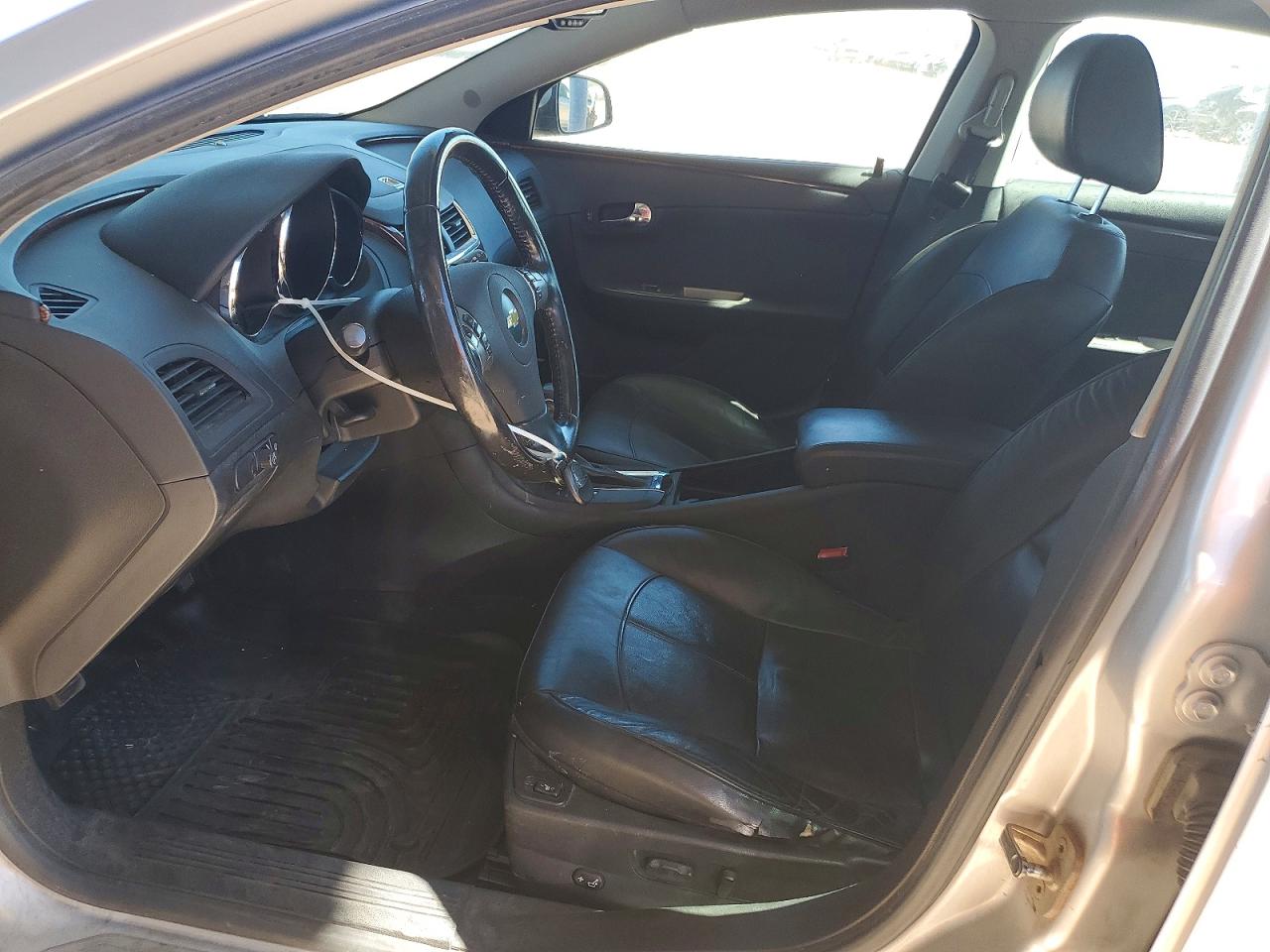 2011 CHEVROLET MALIBU LTZ photo 7