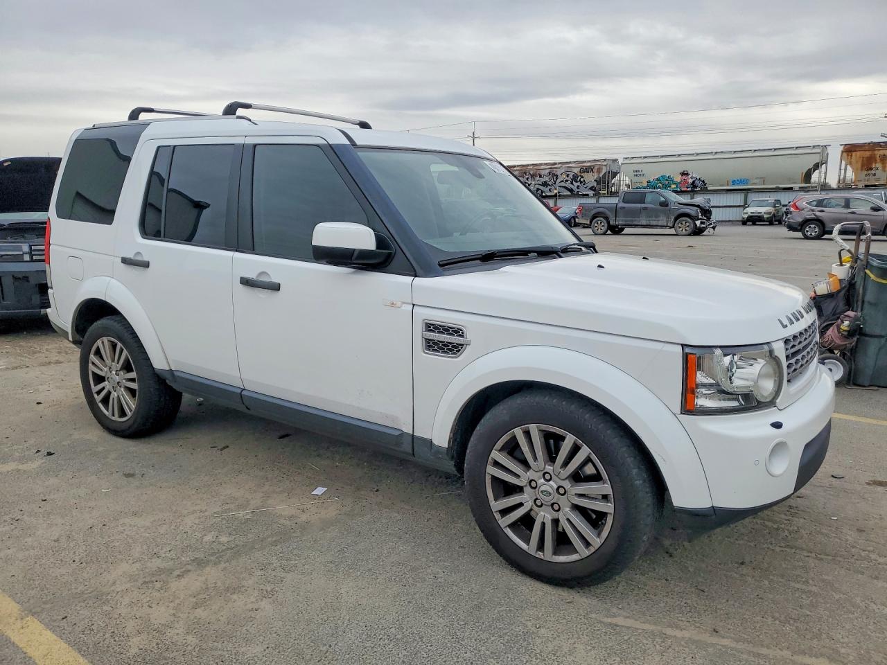 2011 LAND ROVER LR4 HSE LUXURY photo 4