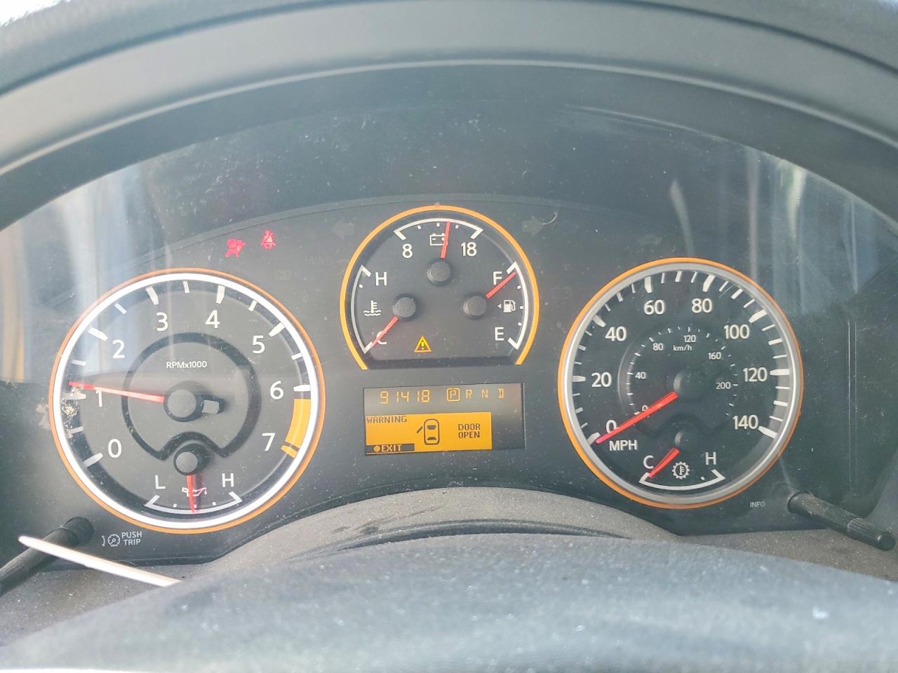 2013 NISSAN ARMADA SV photo 9
