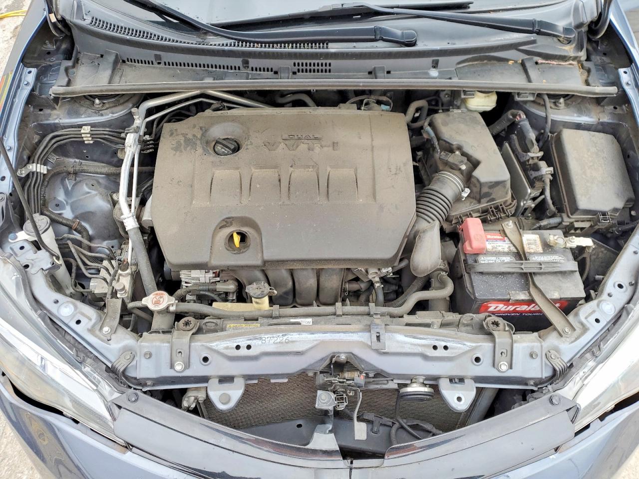 2017 TOYOTA COROLLA LE photo 11