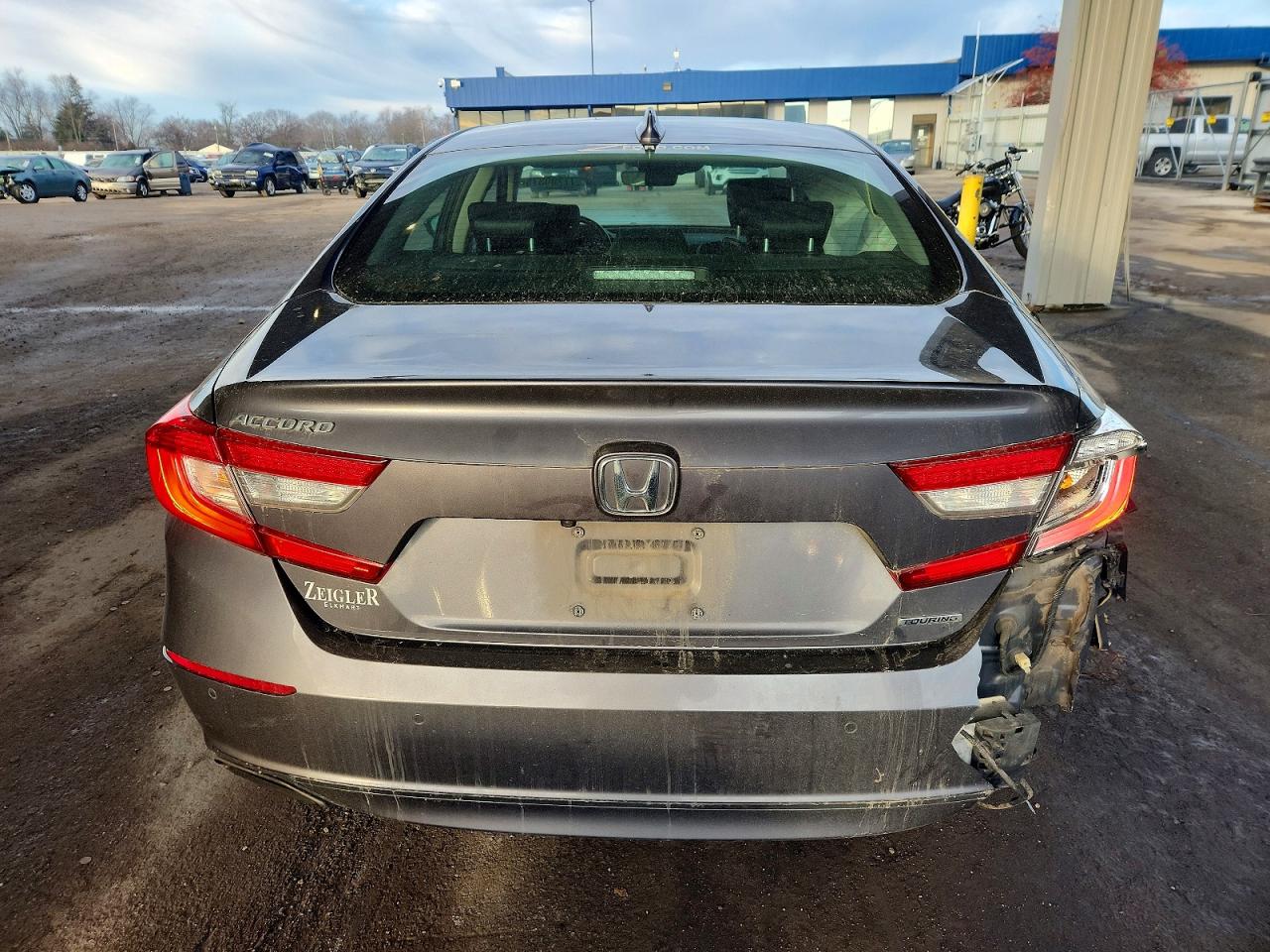 2018 HONDA ACCORD TOURING photo 6