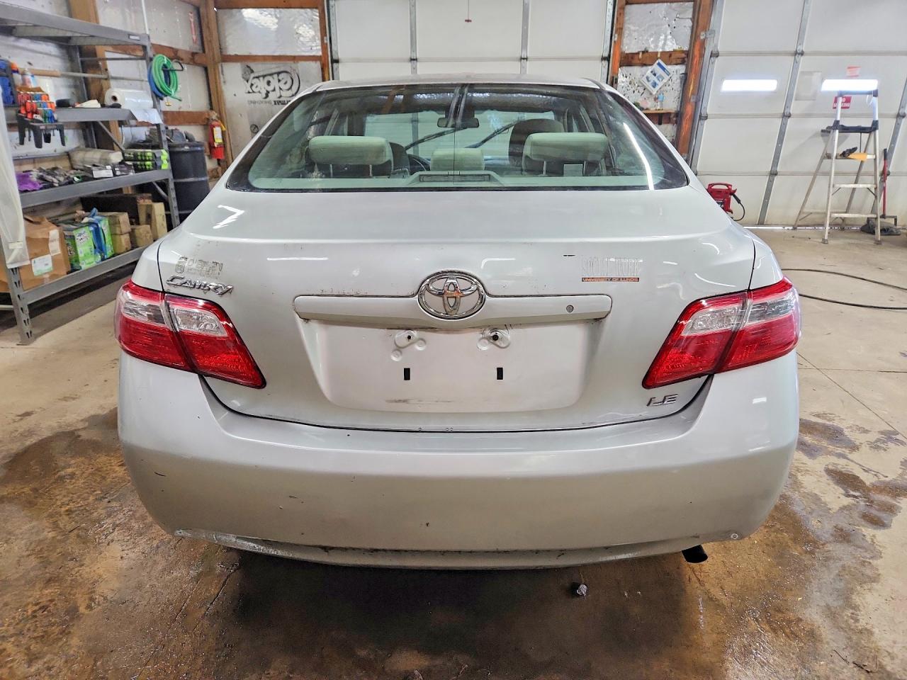 2009 TOYOTA CAMRY LE photo 11