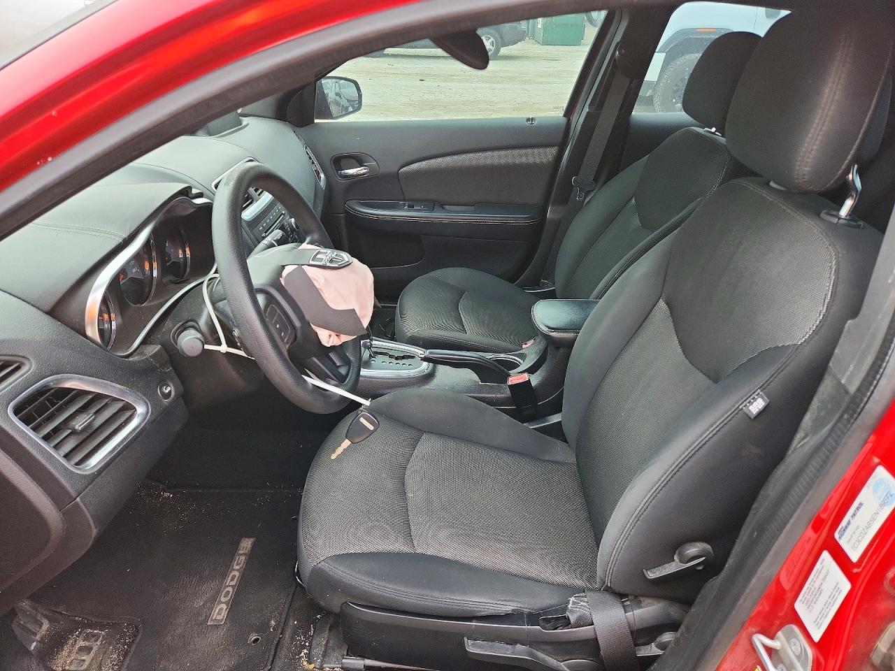 2014 DODGE AVENGER SE photo 13
