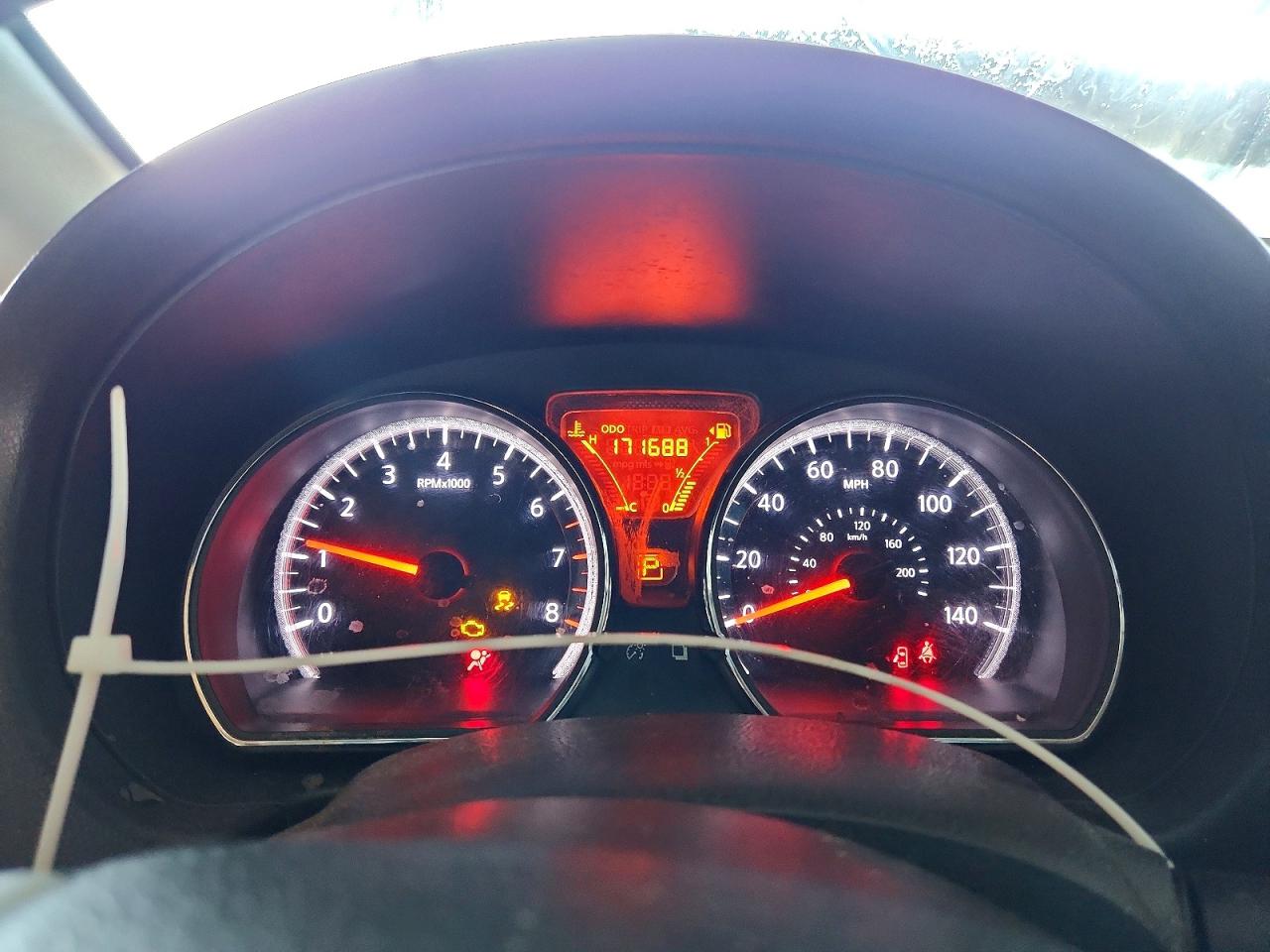 2014 NISSAN VERSA NOTE S photo 9