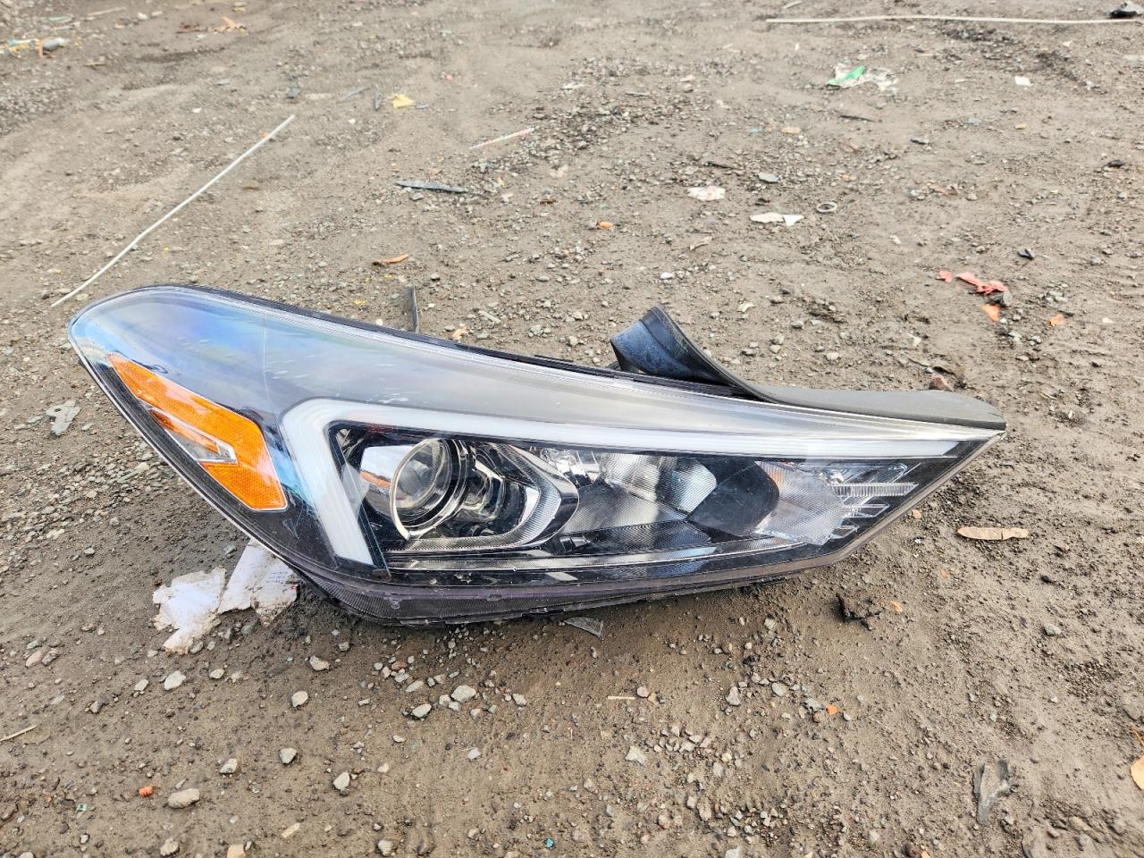2021 HYUNDAI TUCSON SE photo 13