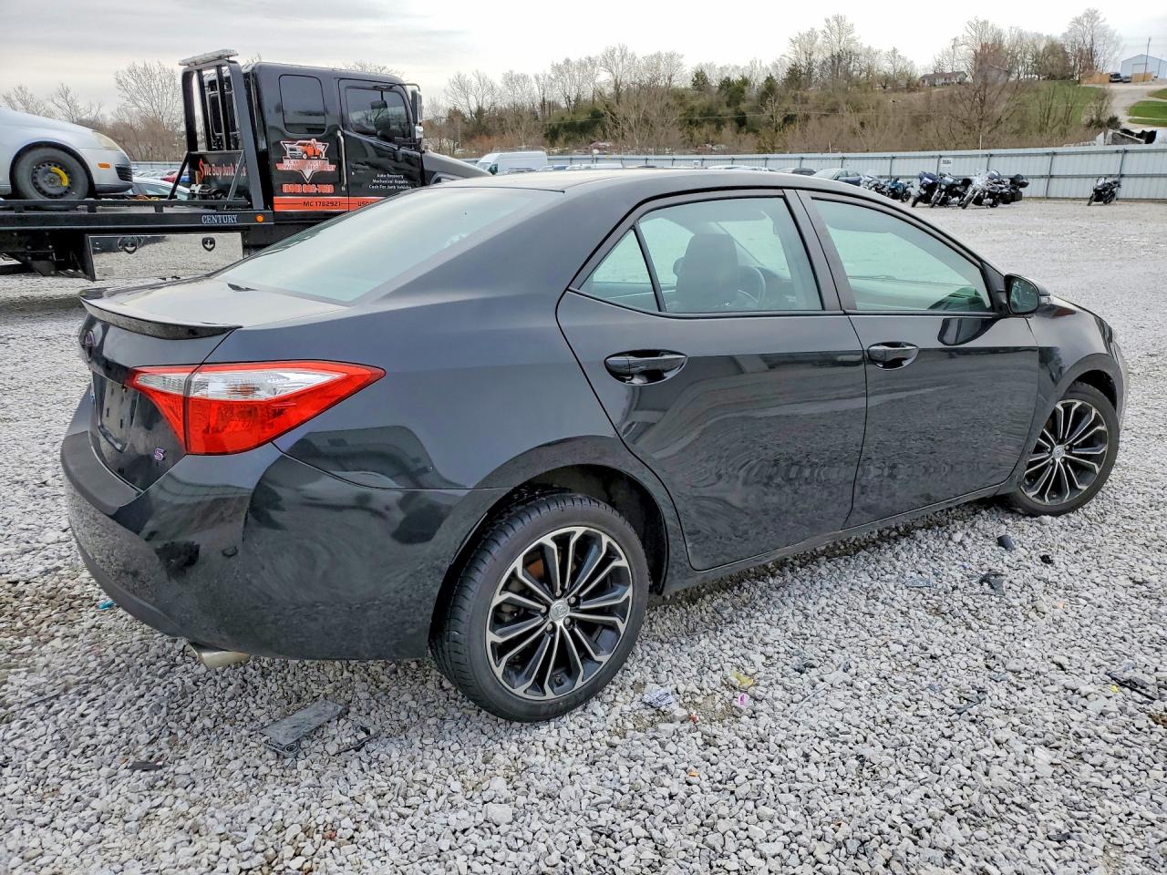 2015 TOYOTA COROLLA S PLUS photo 5