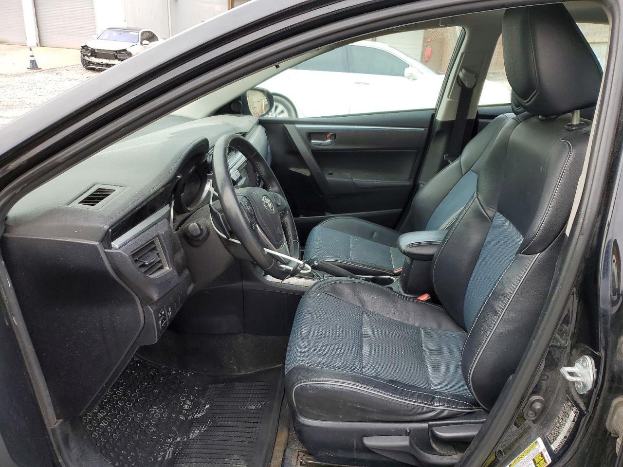 2015 TOYOTA COROLLA S PLUS photo 13