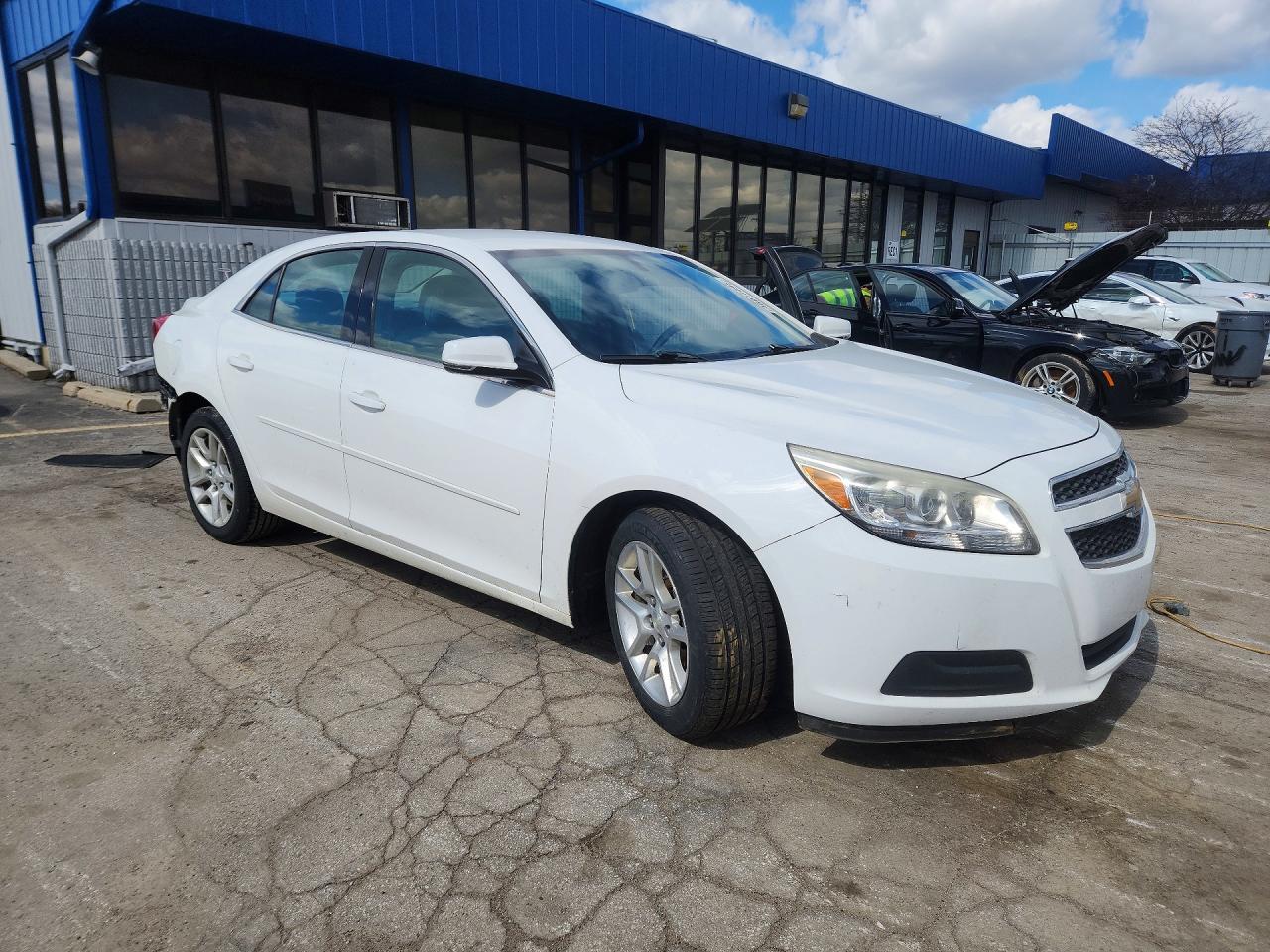 2013 CHEVROLET MALIBU 1LT photo 4