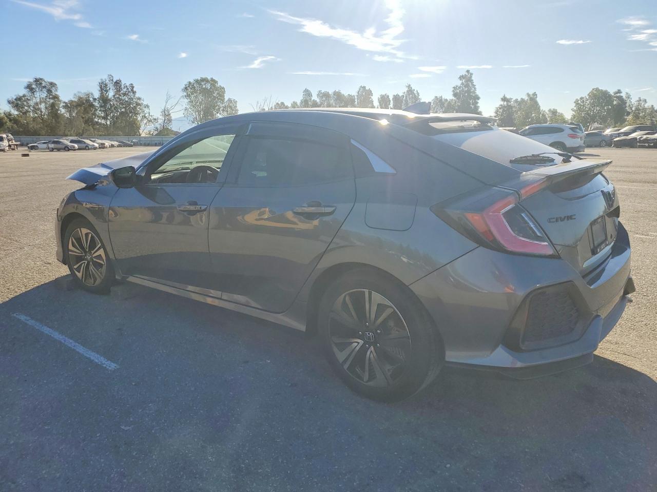 2017 HONDA CIVIC EXL photo 3