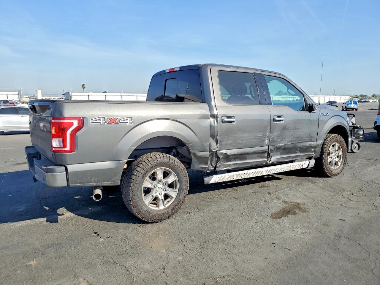2017 FORD F150 SUPERCREW photo 3