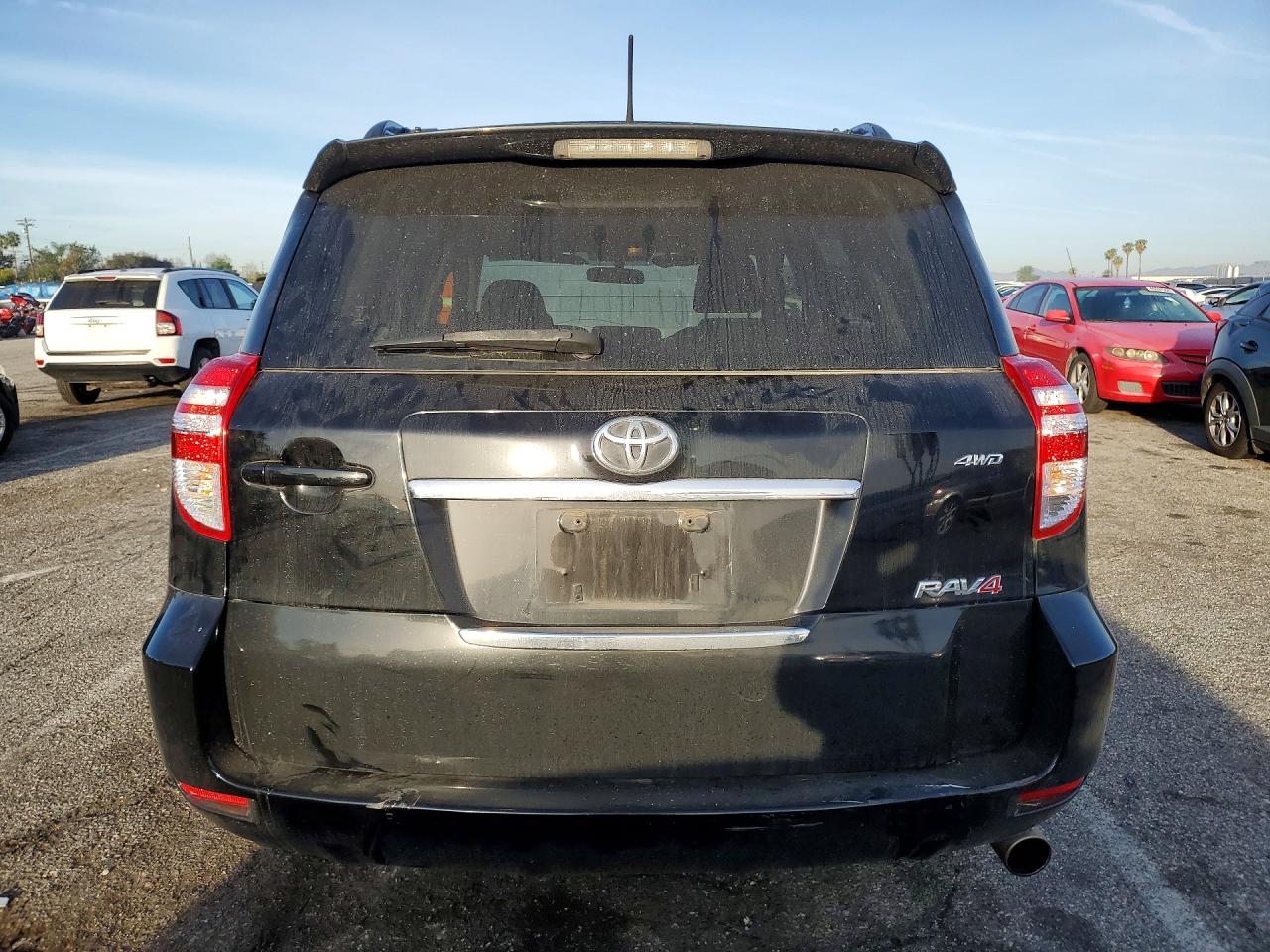 2011 TOYOTA RAV4 SPORT photo 6