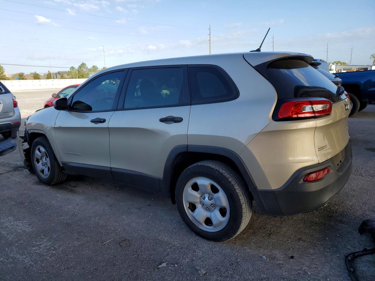 2015 JEEP CHEROKEE SPORT photo 2