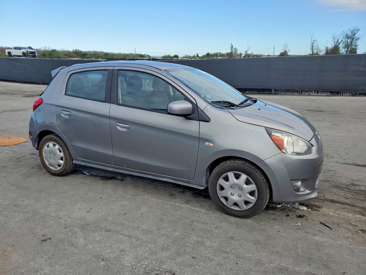 2015 MITSUBISHI MIRAGE DE photo 10