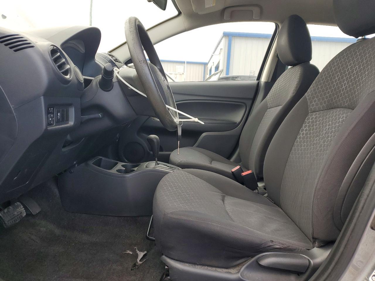 2015 MITSUBISHI MIRAGE DE photo 19