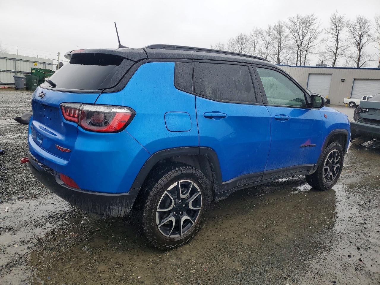 2024 JEEP COMPASS TRAILHAWK photo 5