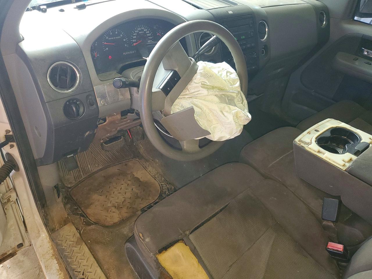 2004 FORD F150 photo 8