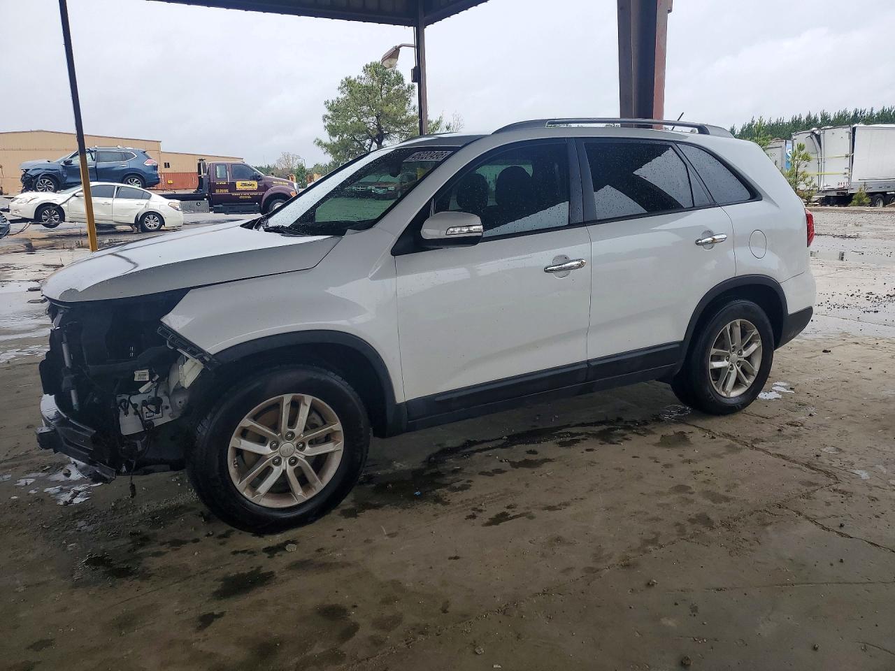 2015 KIA SORENTO